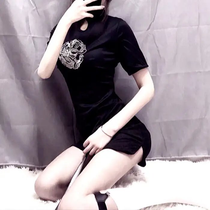 击倒 海报